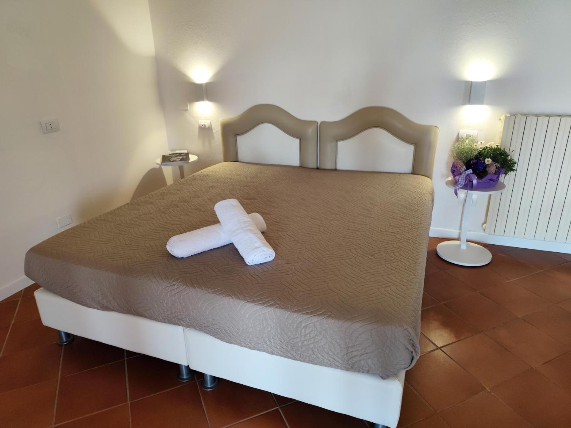 - Collina Toscana