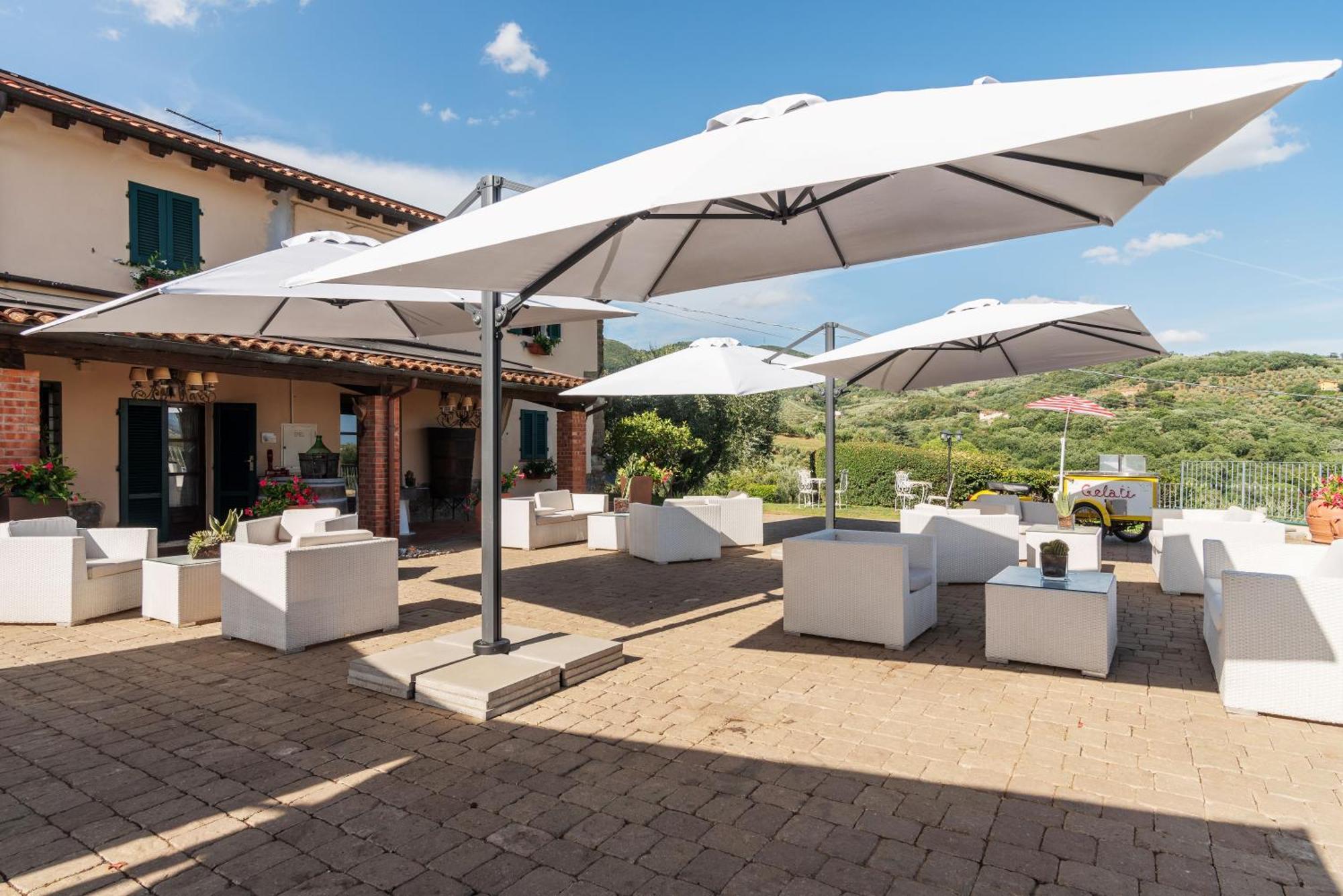 - Collina Toscana * Monsummano Terme