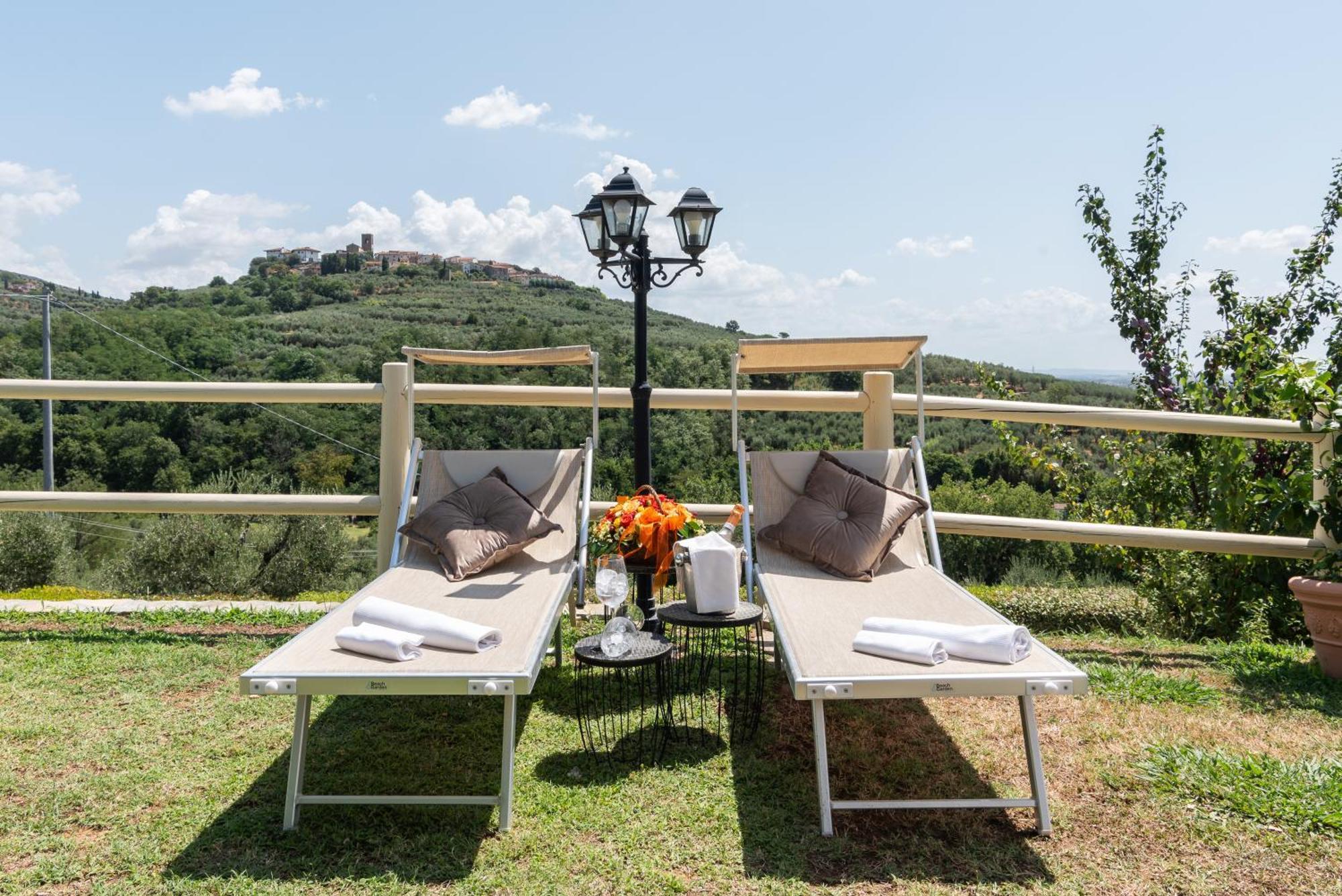 - Collina Toscana *