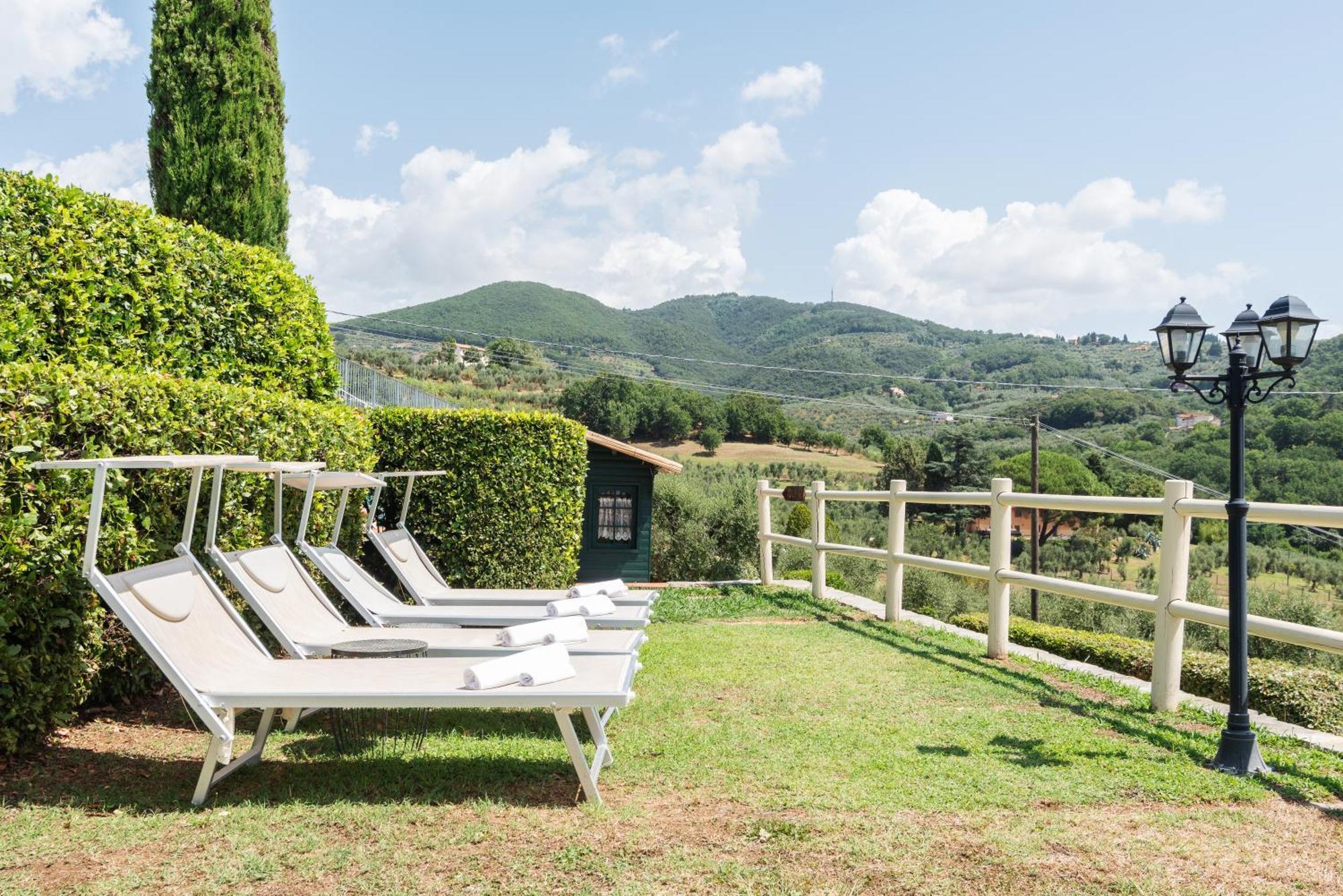 - Collina Toscana * Monsummano Terme