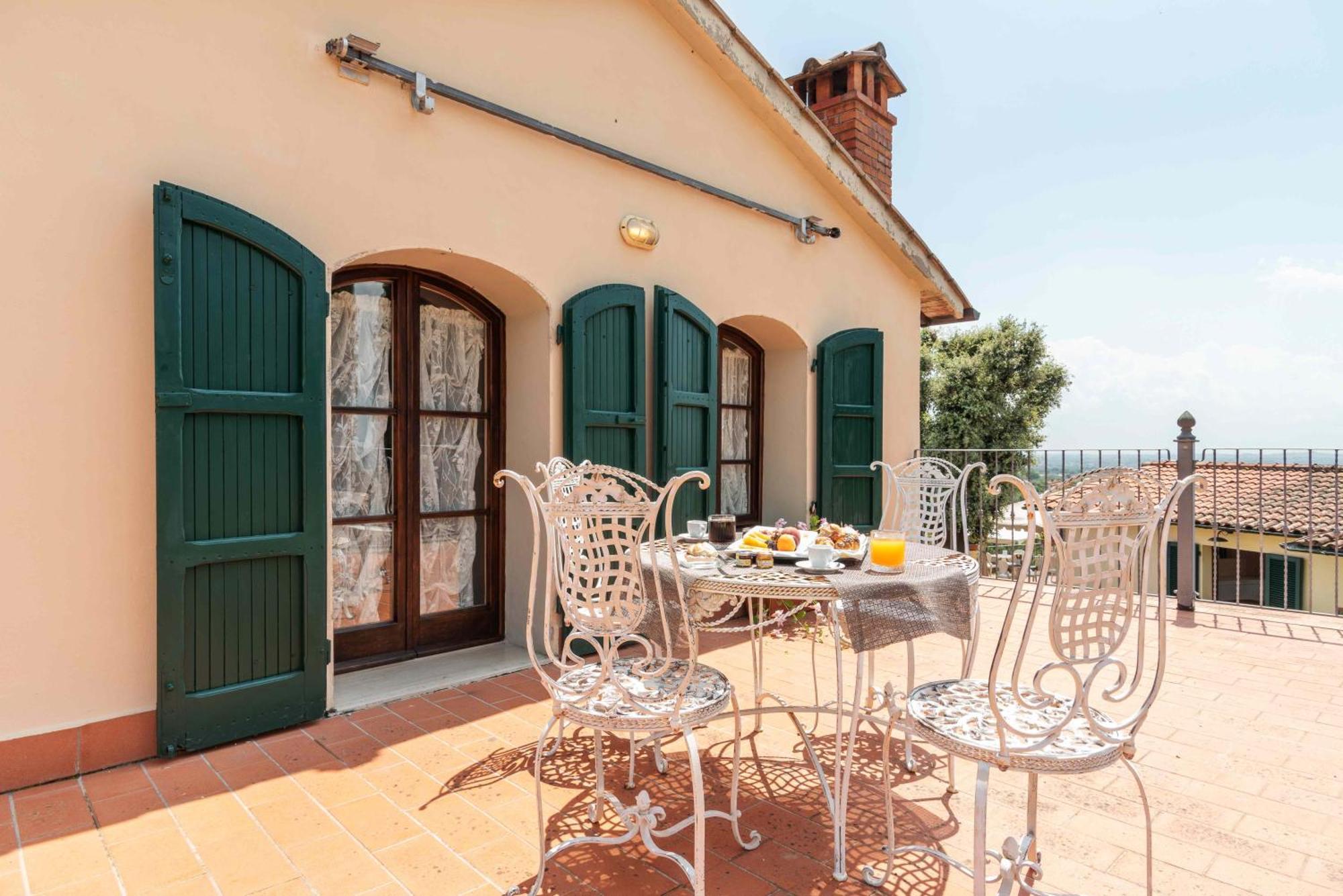 - Collina Toscana Vakantieboerderij